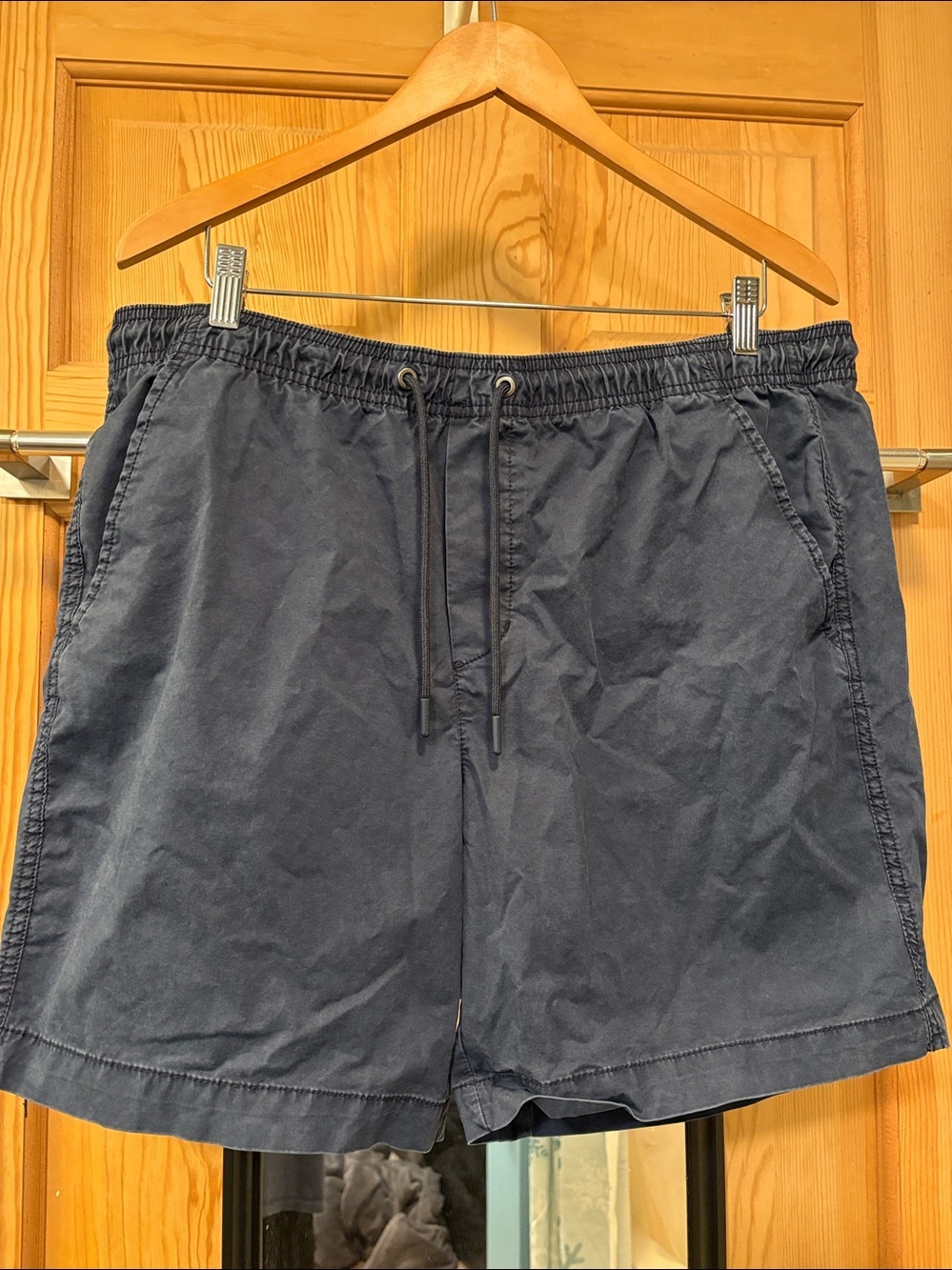Men’s Normcore Shorts/Swim Trunks Drawstring Waist Sz L